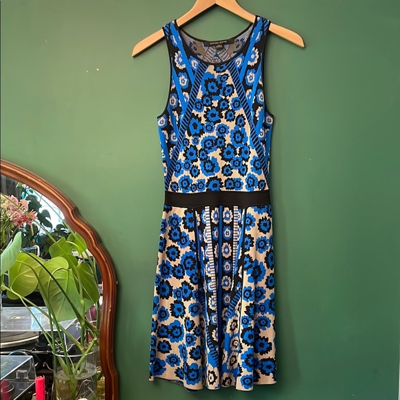 Cynthia Steffe Blue, Black & Tan Floral Mini Dress Sweater Fit & Flare - Picture 1 of 5